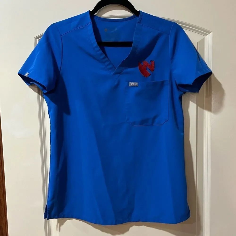 FIGS Catarina One-Pocket Scrub Top Royal Blue Chest Logo Women’s Size XS
